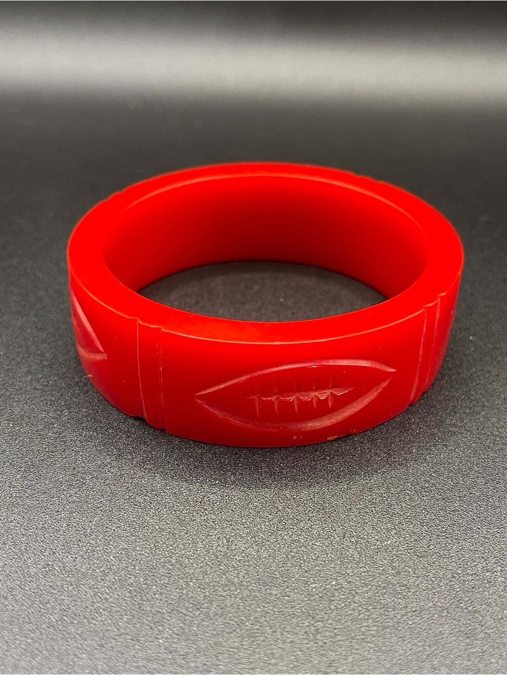 Vintage, Carved, Red Bakelite Bangle